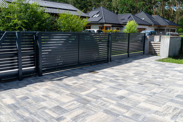 Best Decorative Driveway Pavers  in Sauk City, WI